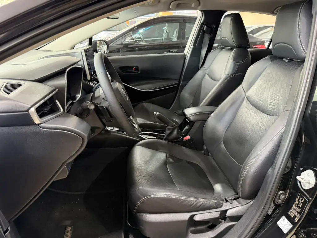 TOYOTA Corolla - Foto