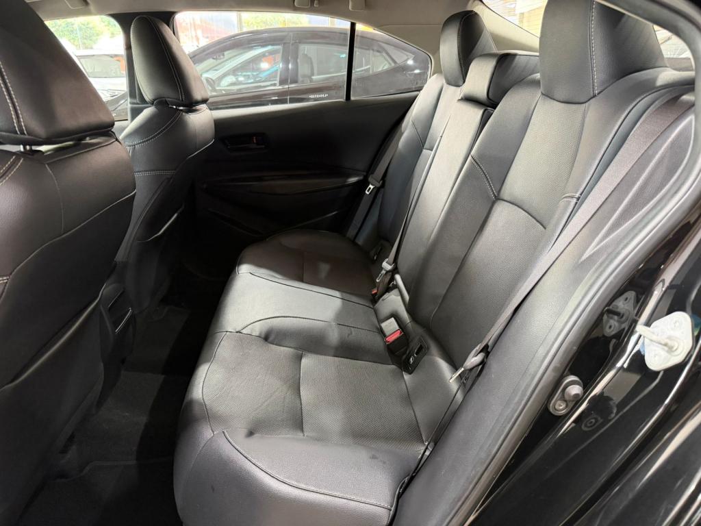 TOYOTA Corolla - Foto