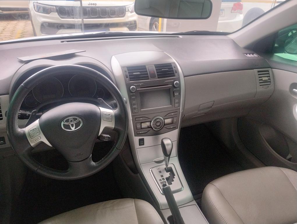 TOYOTA Corolla - Foto