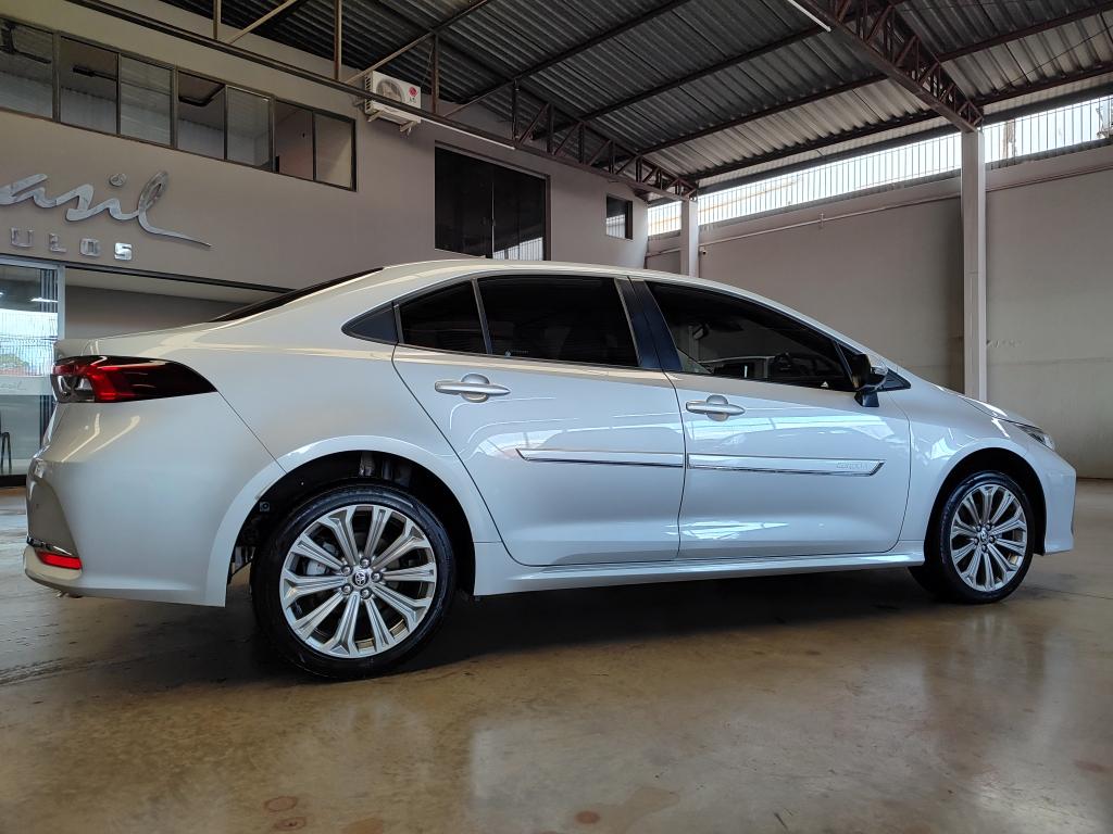 TOYOTA Corolla - Foto