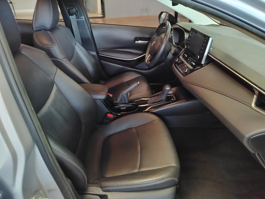 TOYOTA Corolla - Foto