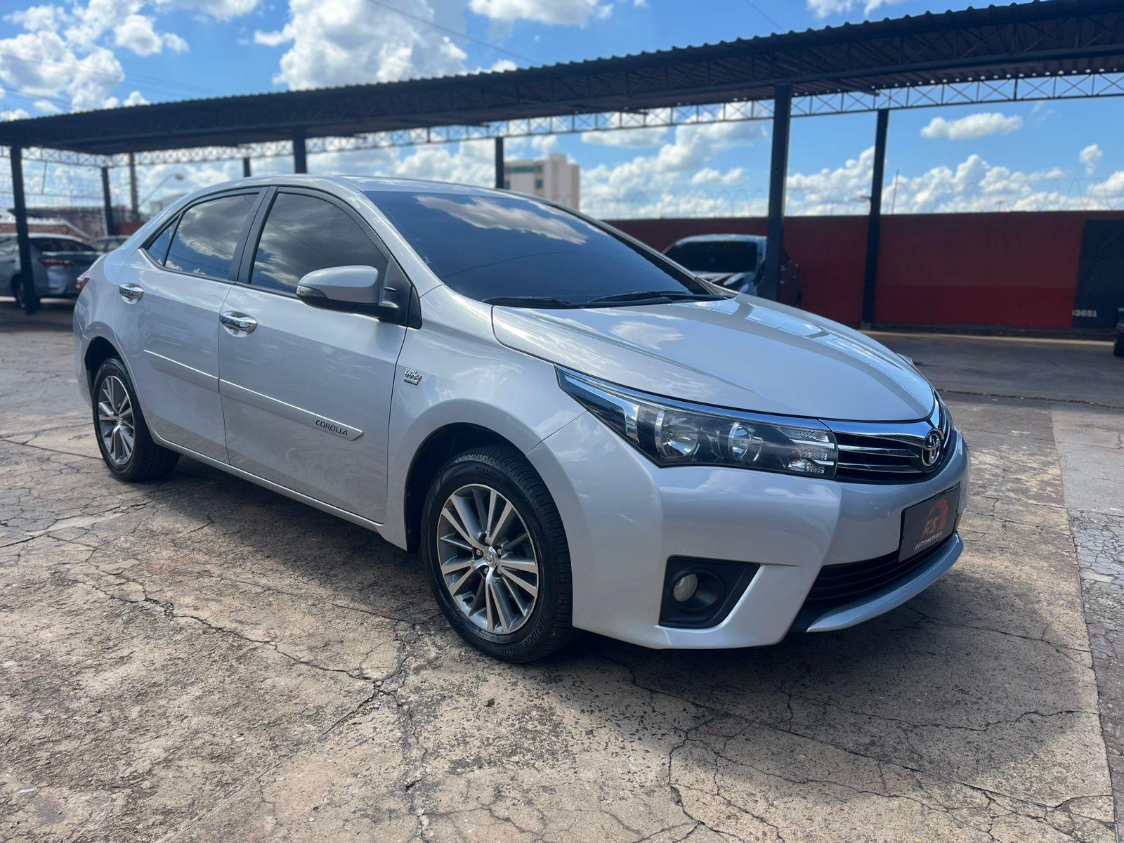 TOYOTA Corolla - Foto