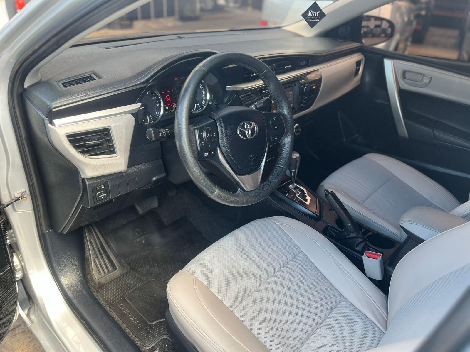 TOYOTA Corolla - Foto