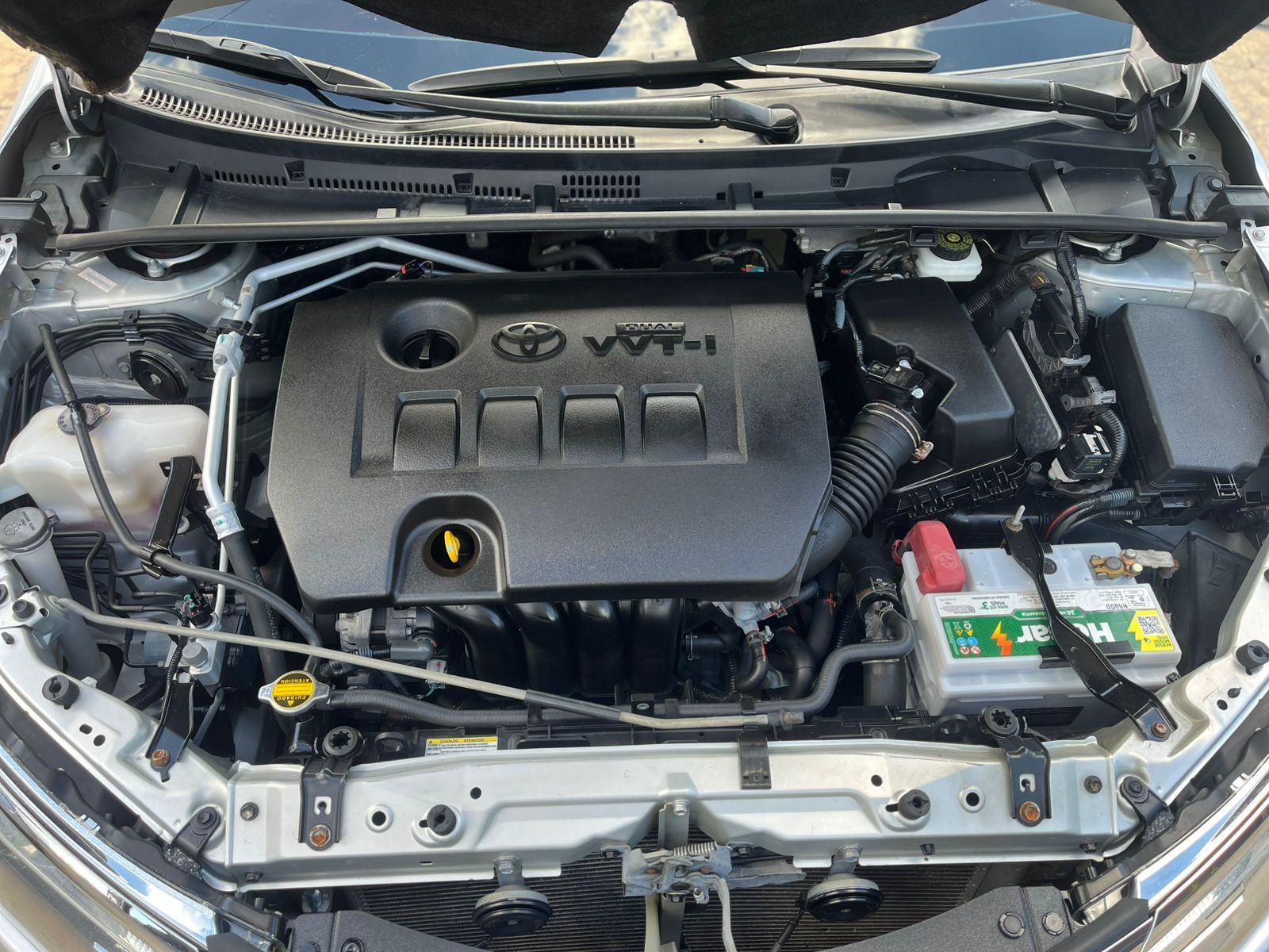 TOYOTA Corolla - Foto