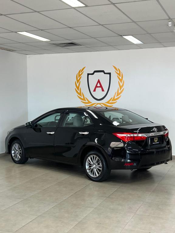 TOYOTA Corolla - Foto