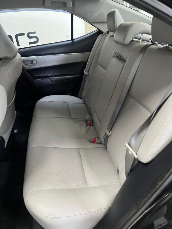 TOYOTA Corolla - Foto