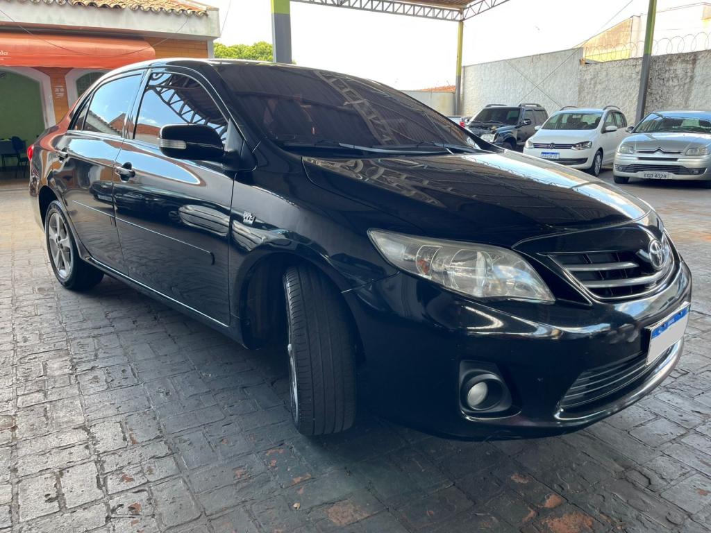 TOYOTA Corolla - Foto