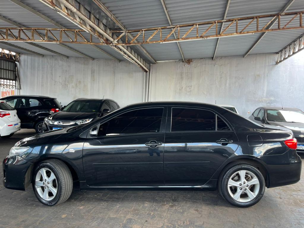 TOYOTA Corolla - Foto