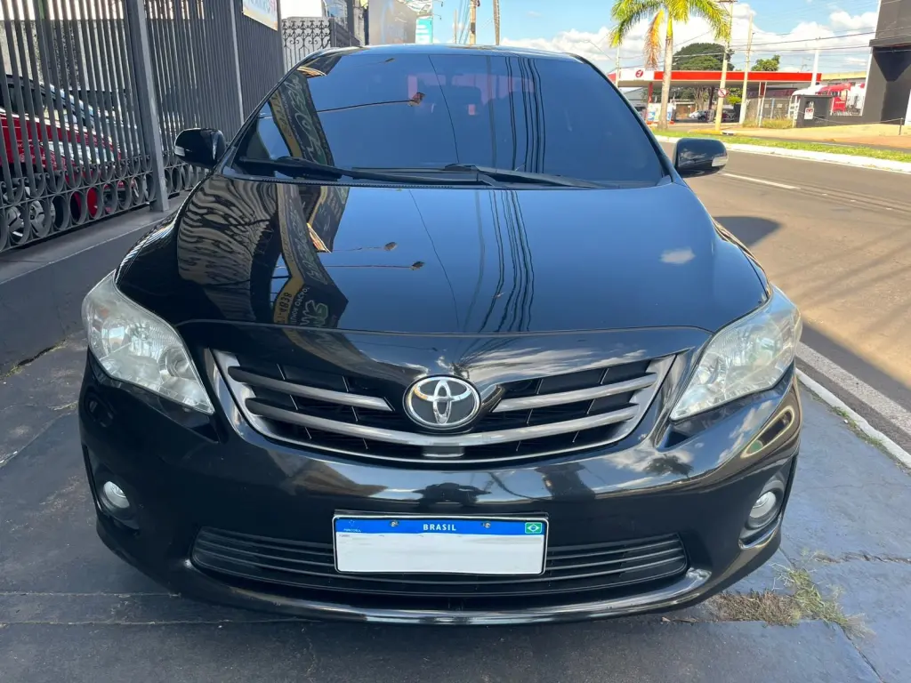 TOYOTA Corolla - Foto