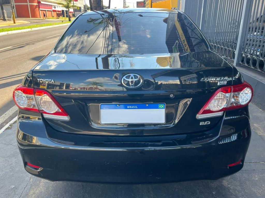 TOYOTA Corolla - Foto