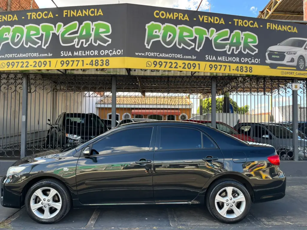 TOYOTA Corolla - Foto