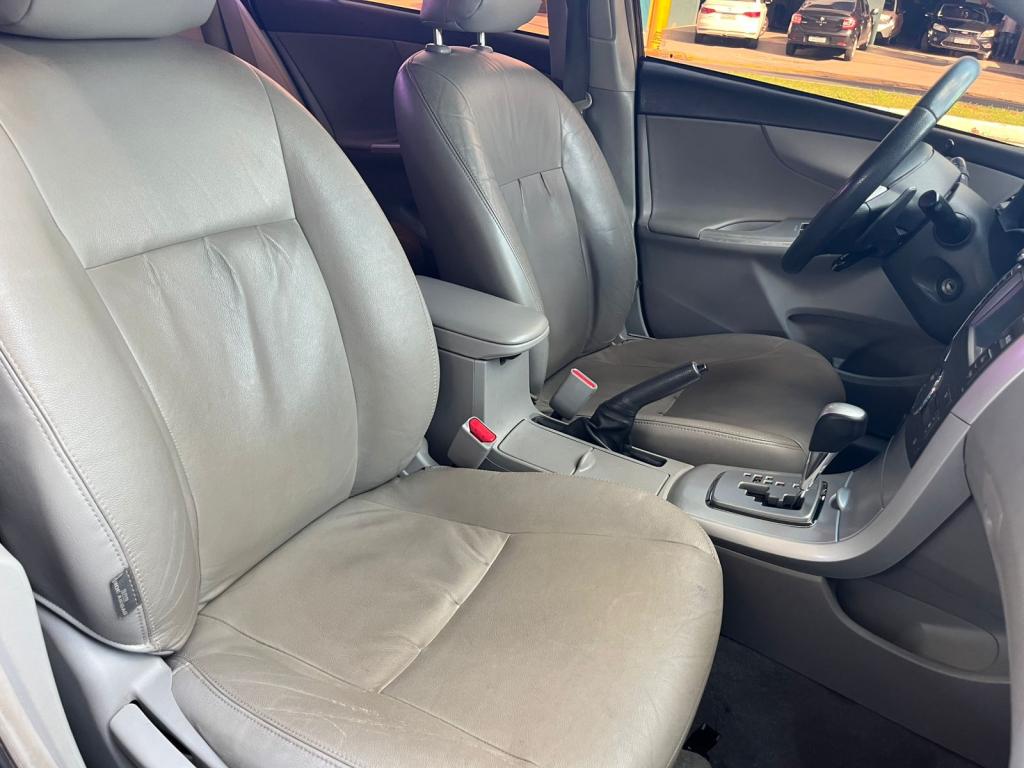 TOYOTA Corolla - Foto