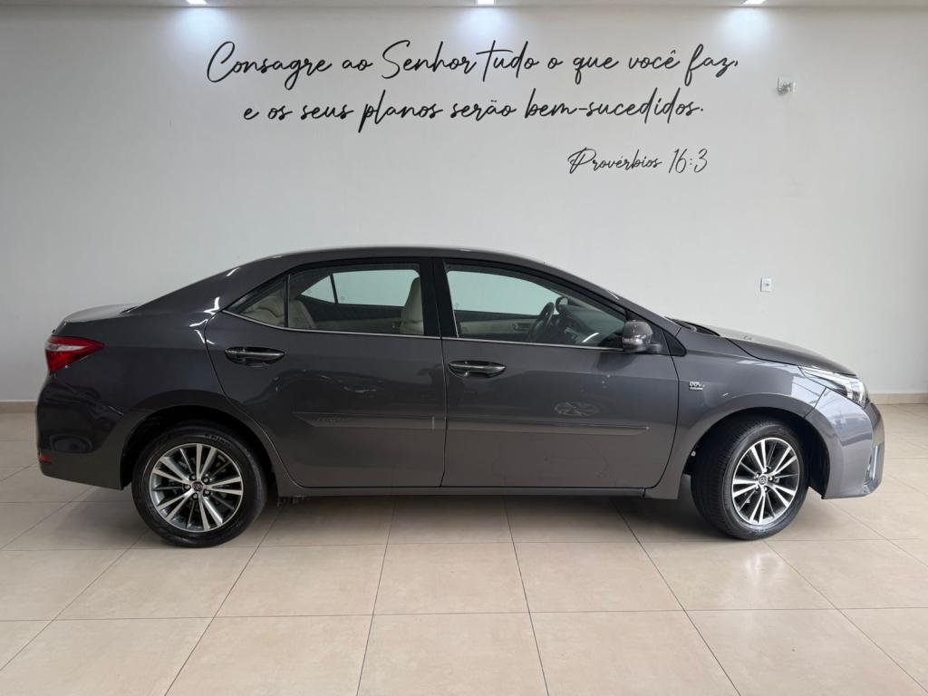 TOYOTA Corolla - Foto