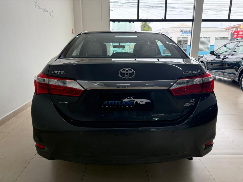 TOYOTA Corolla - Foto