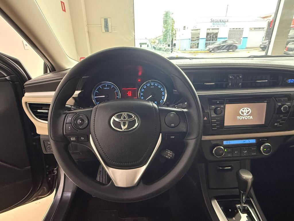 TOYOTA Corolla - Foto