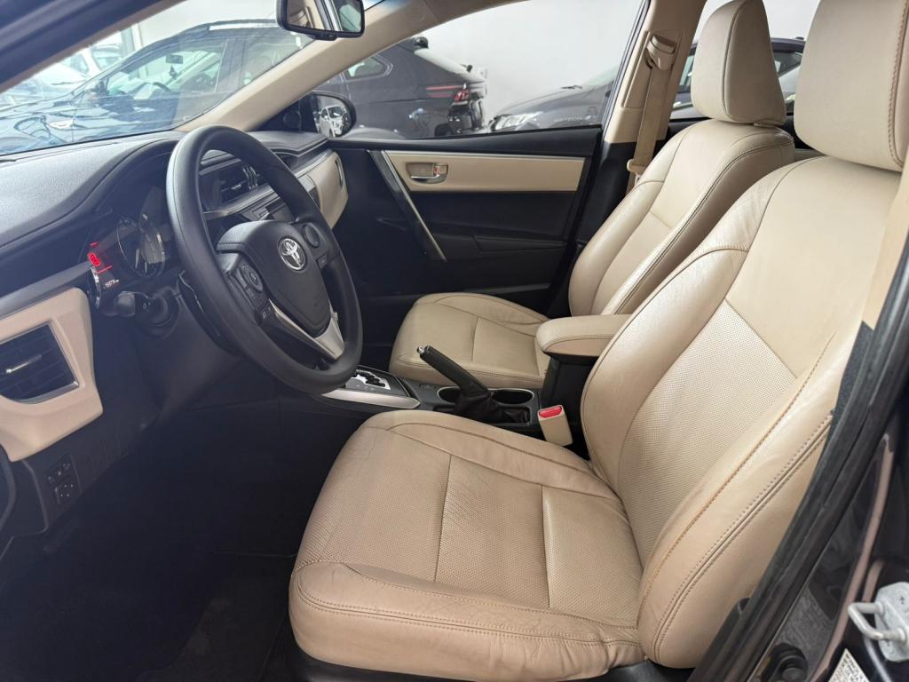 TOYOTA Corolla - Foto