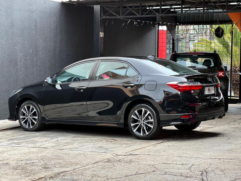 TOYOTA Corolla - Foto