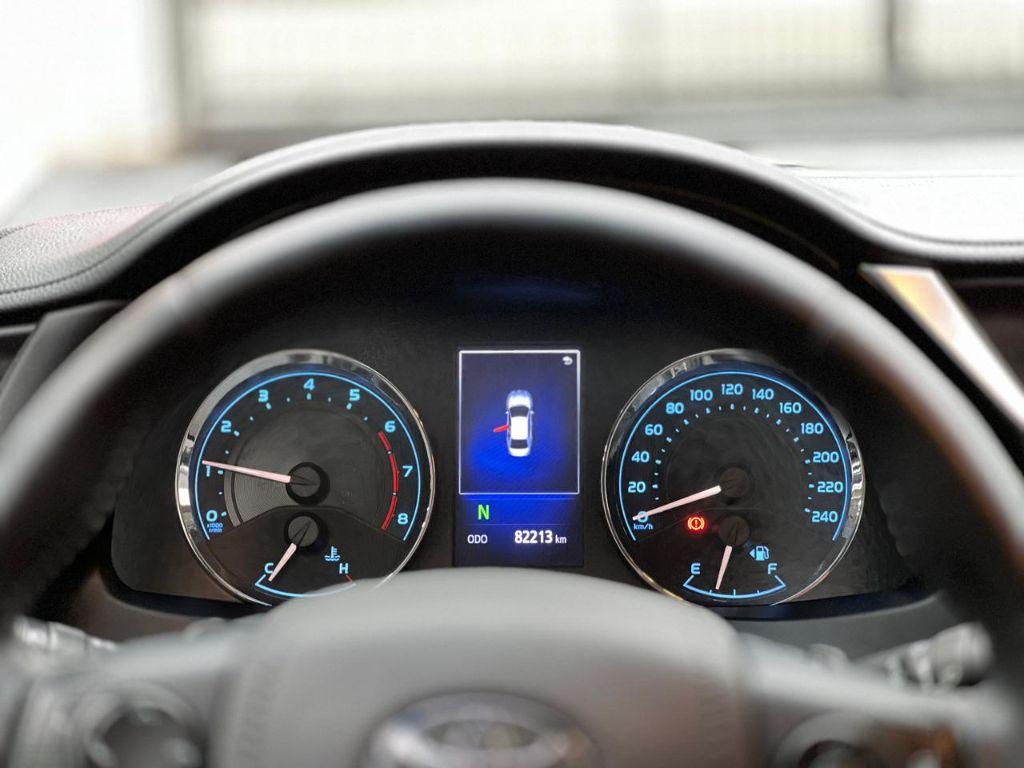 TOYOTA Corolla - Foto