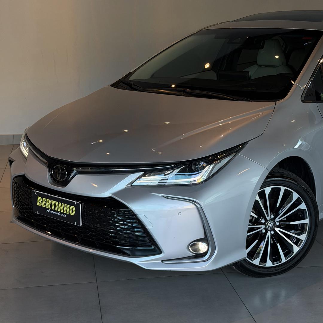 TOYOTA Corolla - Foto