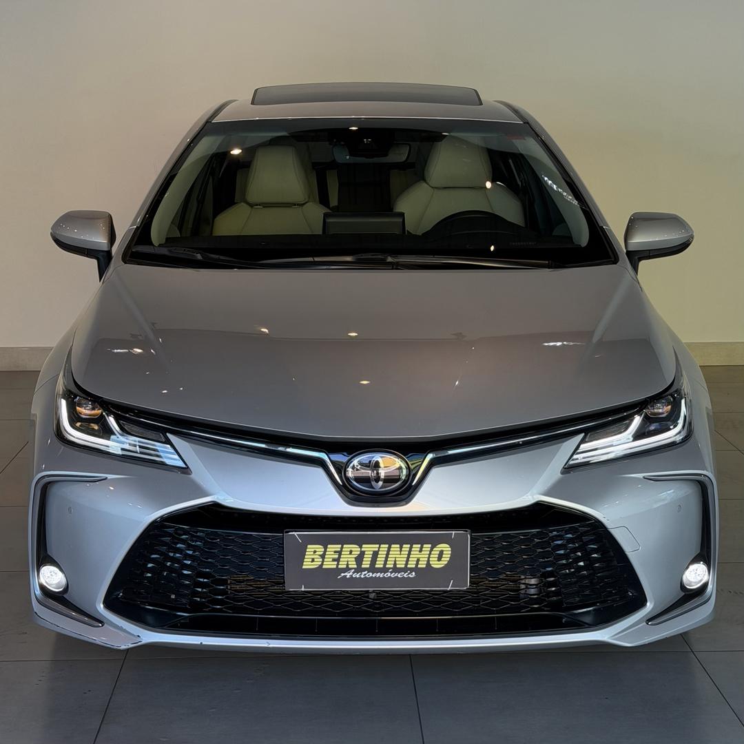 TOYOTA Corolla - Foto