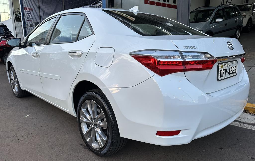 TOYOTA Corolla - Foto