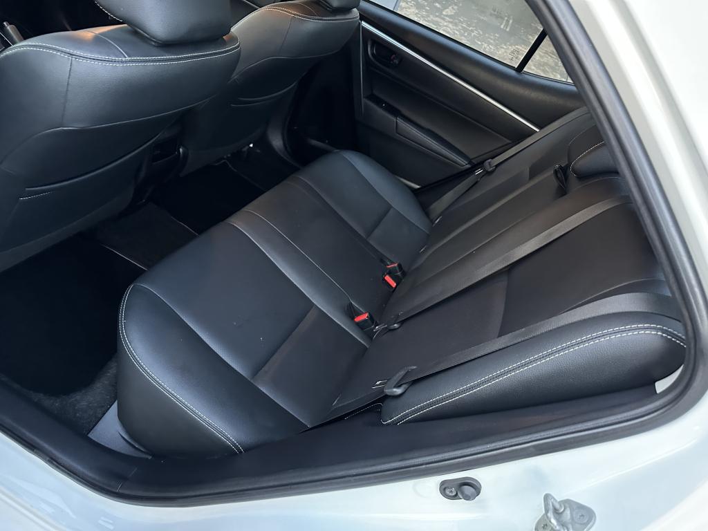 TOYOTA Corolla - Foto