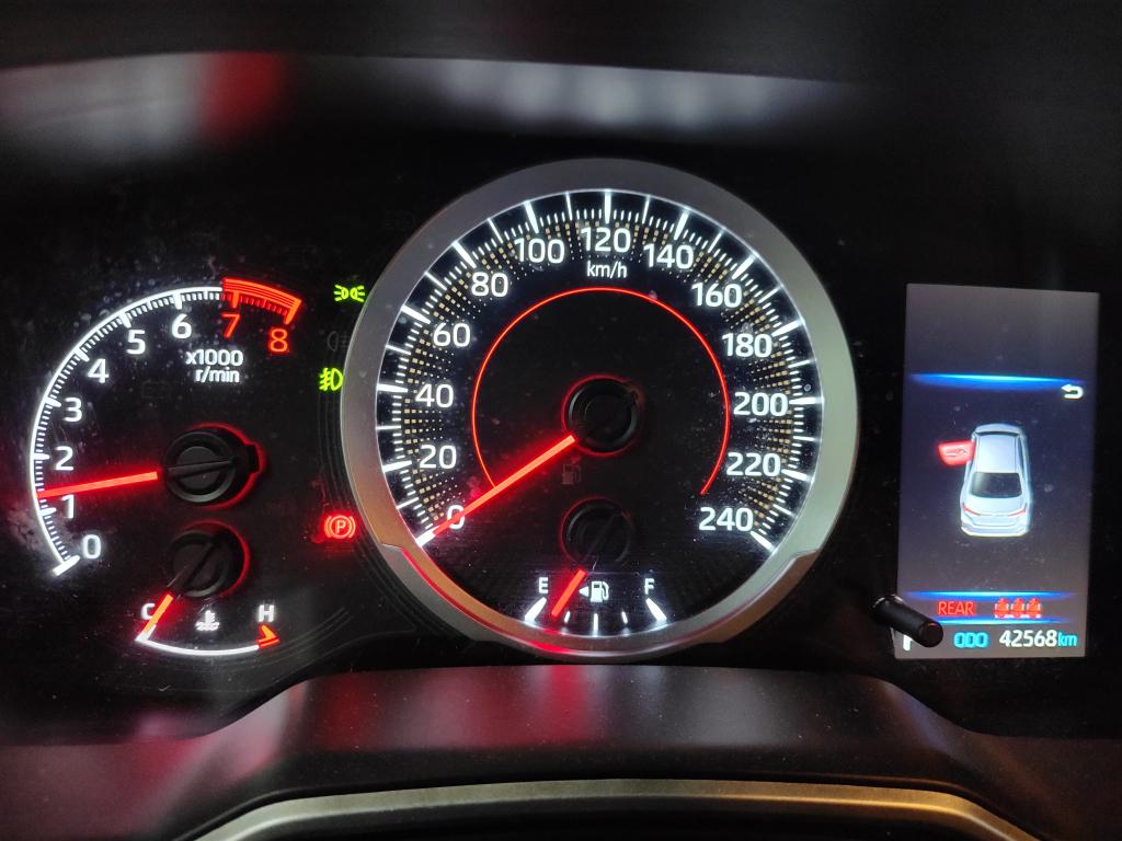 TOYOTA Corolla - Foto