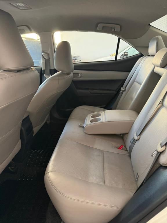 TOYOTA Corolla - Foto