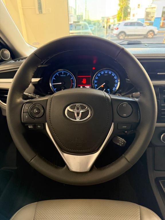 TOYOTA Corolla - Foto