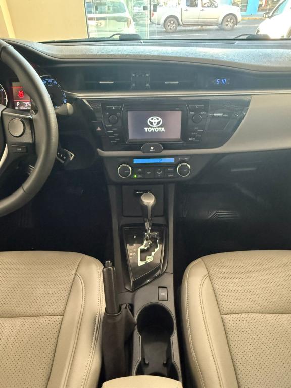 TOYOTA Corolla - Foto