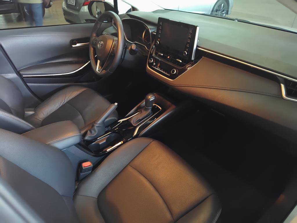 TOYOTA Corolla - Foto