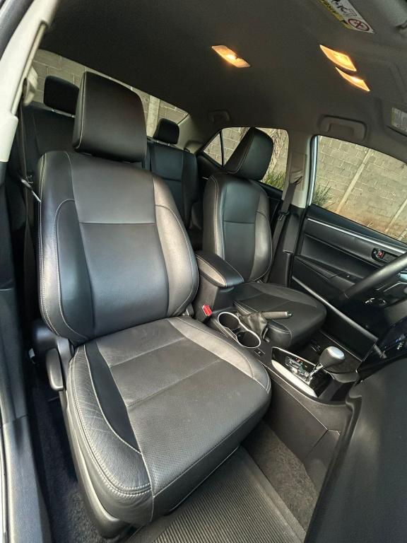 TOYOTA Corolla - Foto