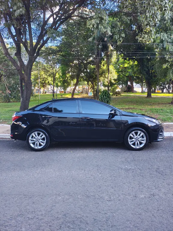 TOYOTA Corolla - Foto