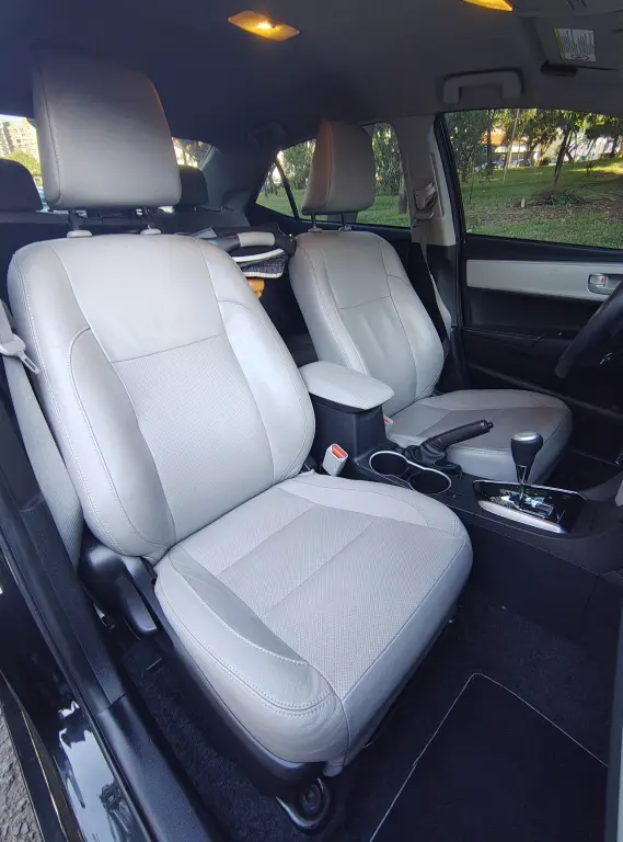 TOYOTA Corolla - Foto