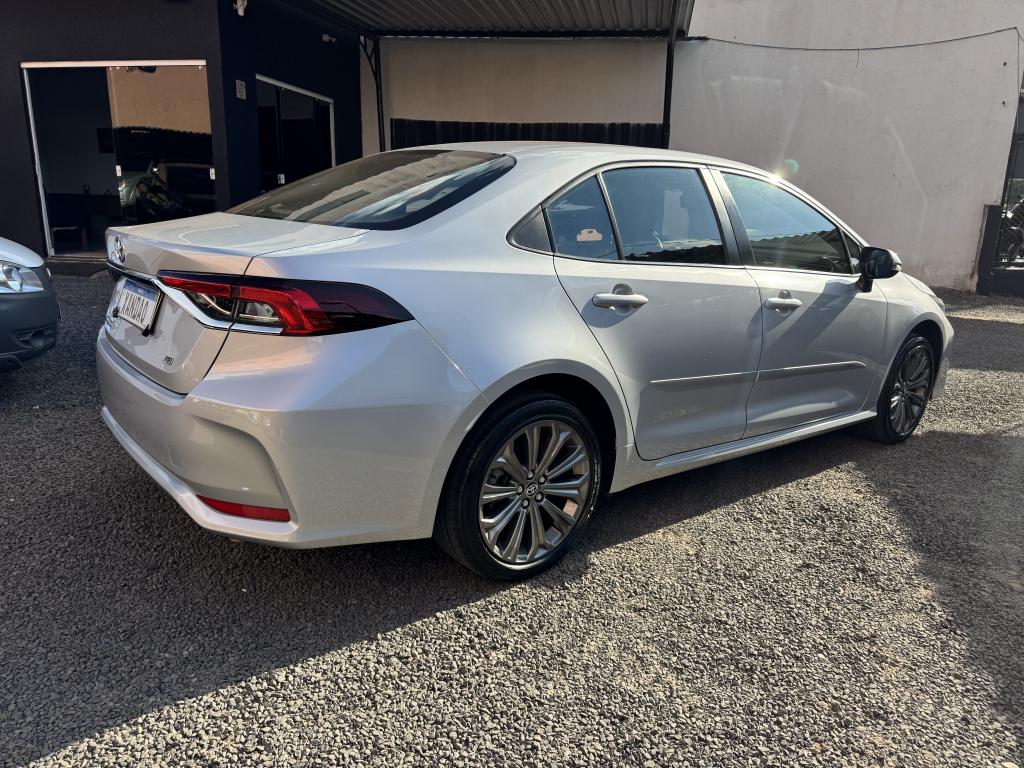 TOYOTA Corolla - Foto