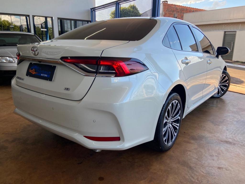 TOYOTA Corolla - Foto