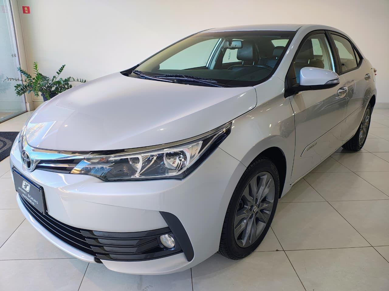 TOYOTA Corolla - Foto
