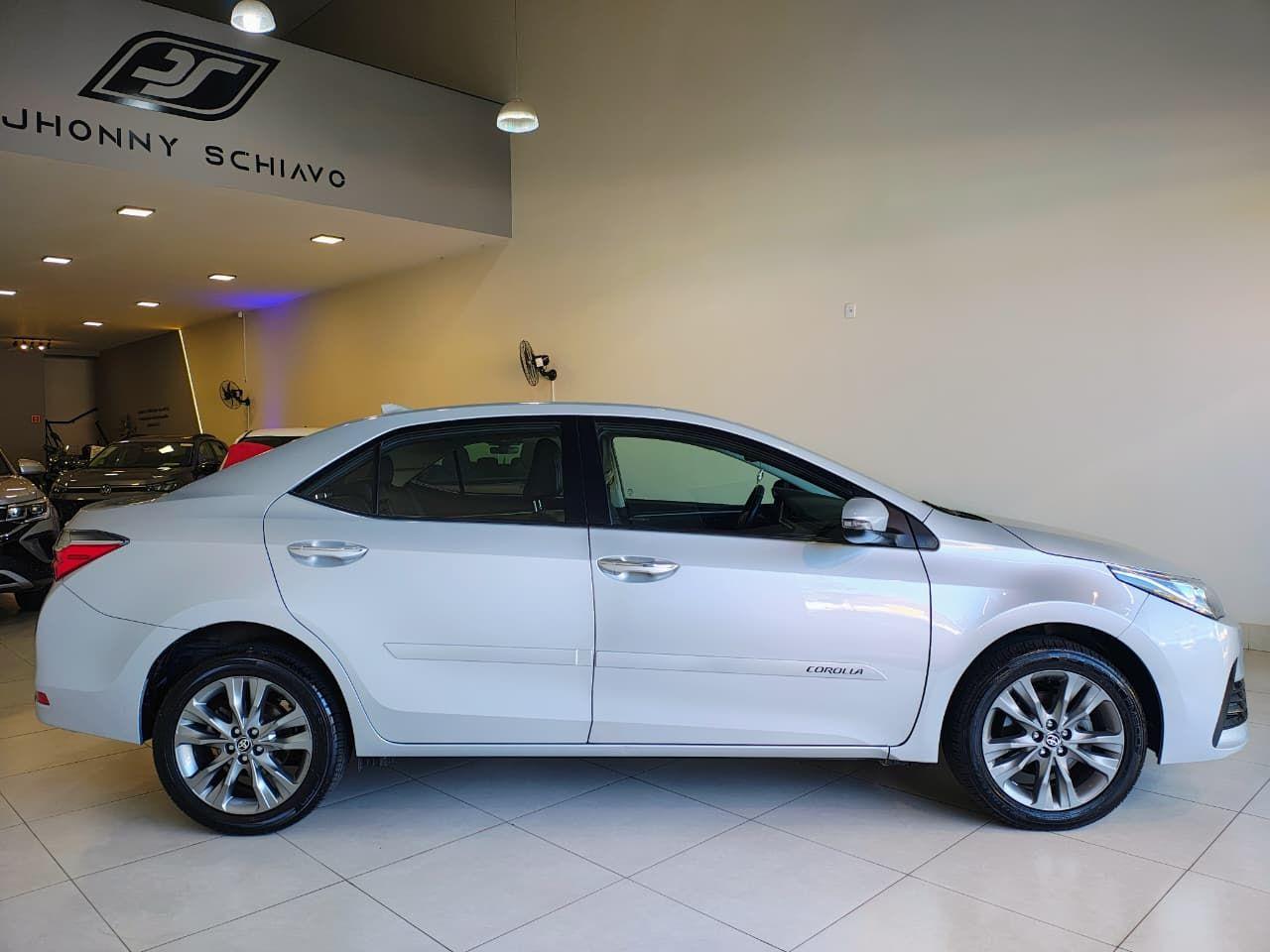 TOYOTA Corolla - Foto