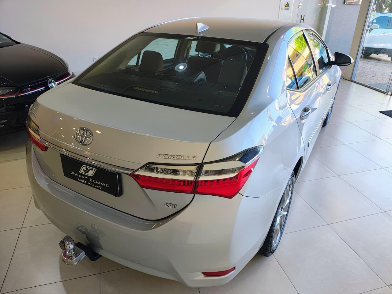 TOYOTA Corolla - Foto