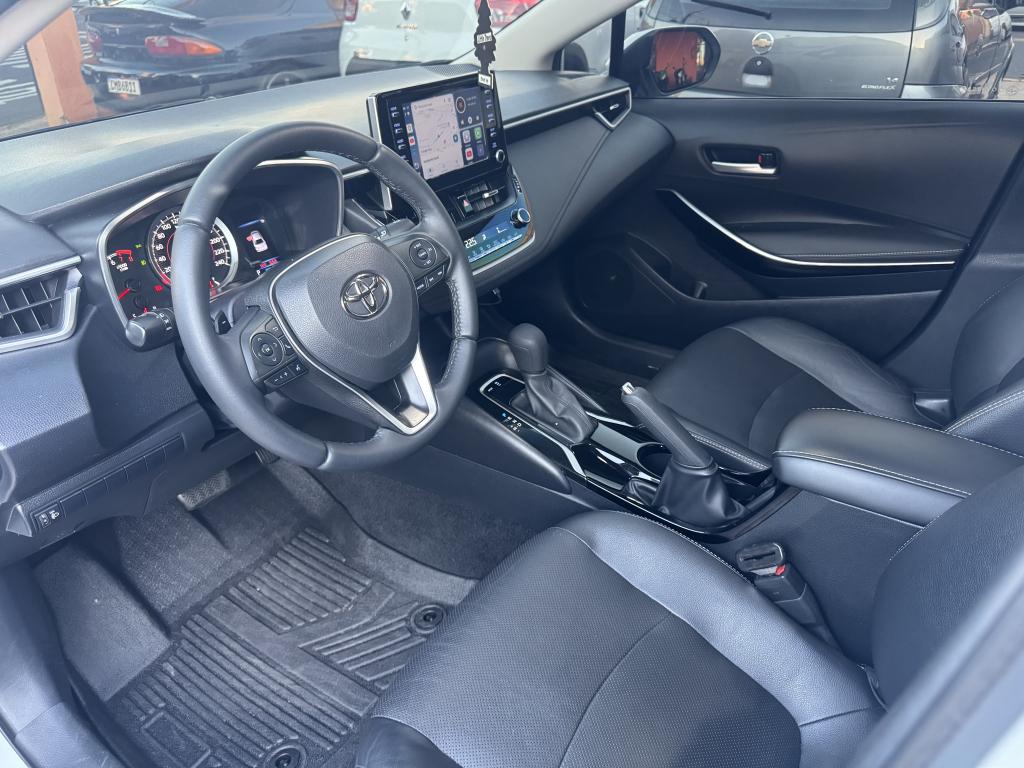 TOYOTA Corolla - Foto