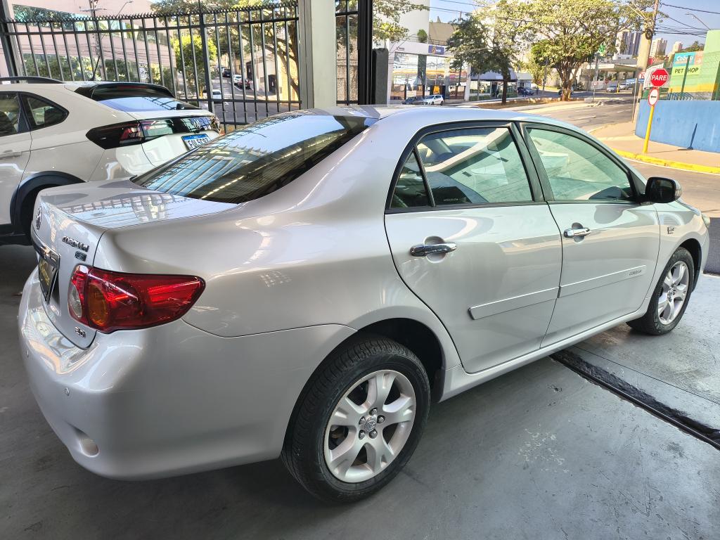 TOYOTA Corolla - Foto