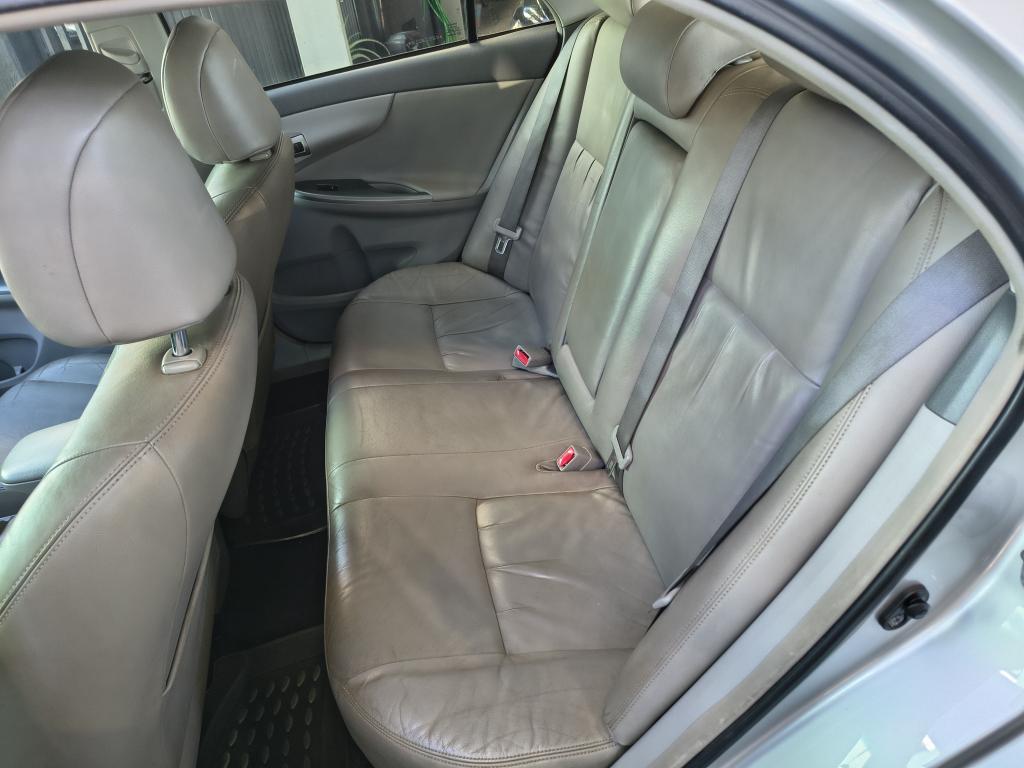 TOYOTA Corolla - Foto