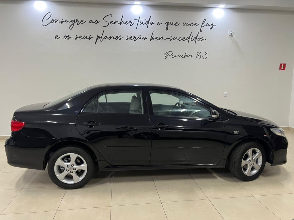 TOYOTA Corolla - Foto