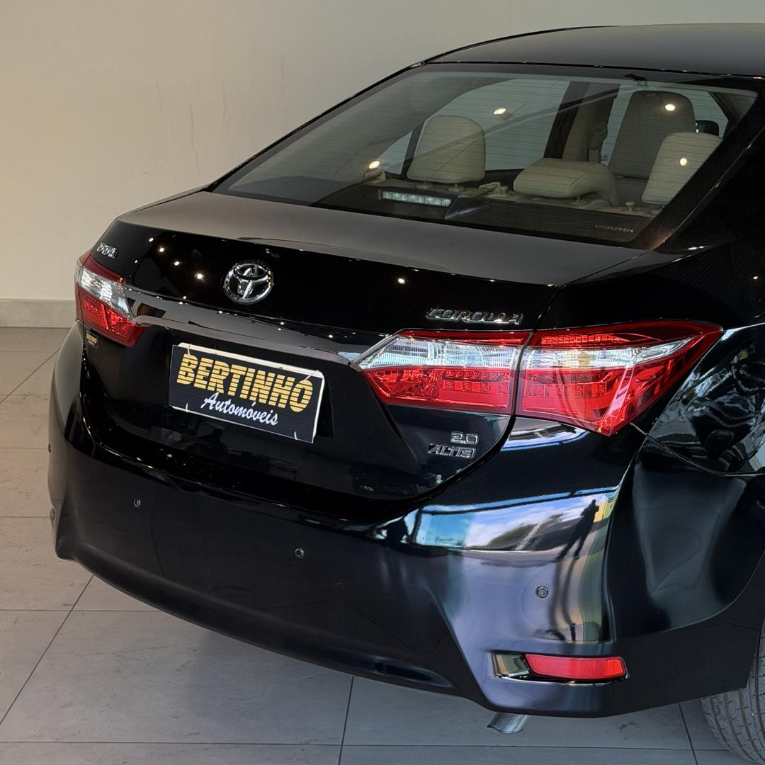 TOYOTA Corolla - Foto