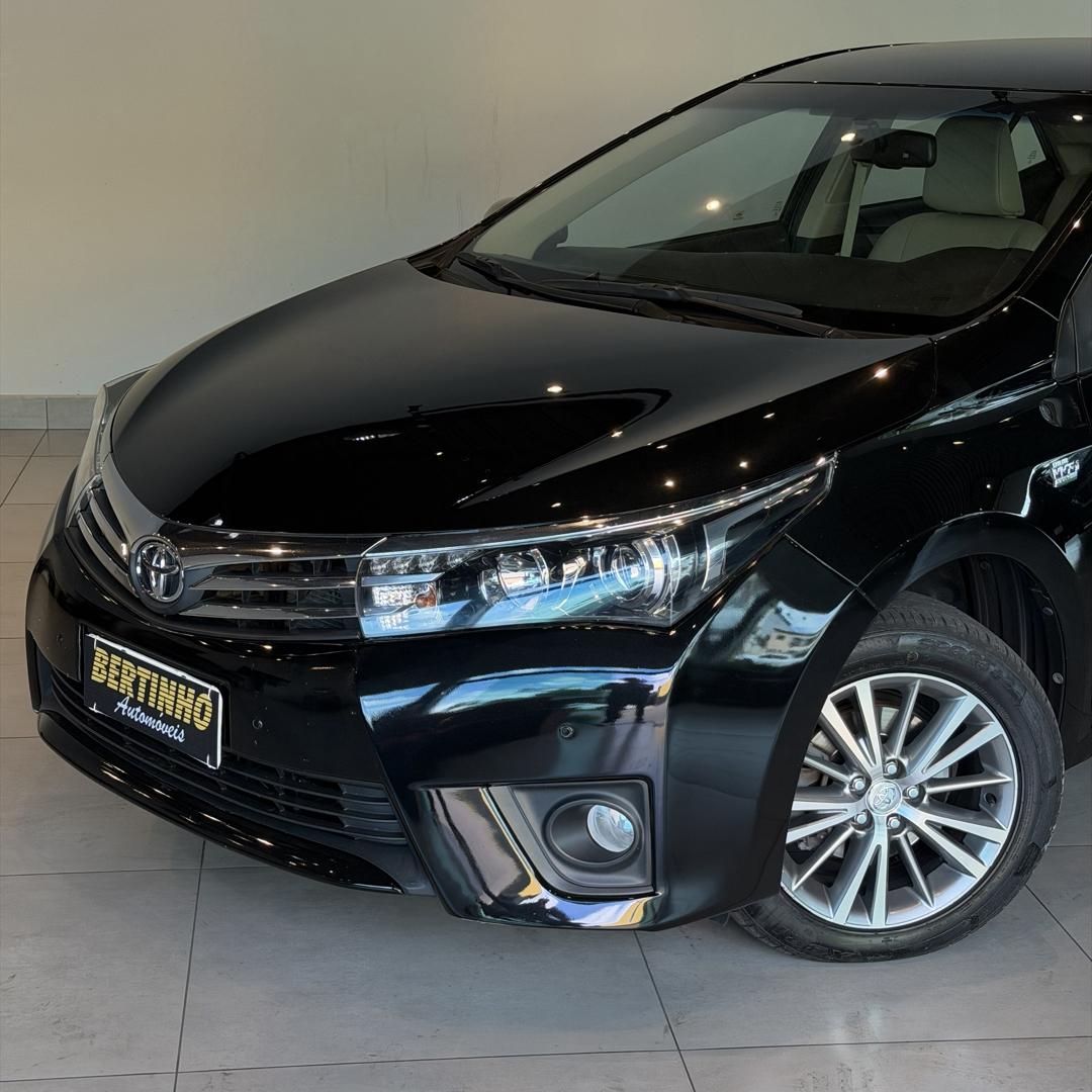TOYOTA Corolla - Foto