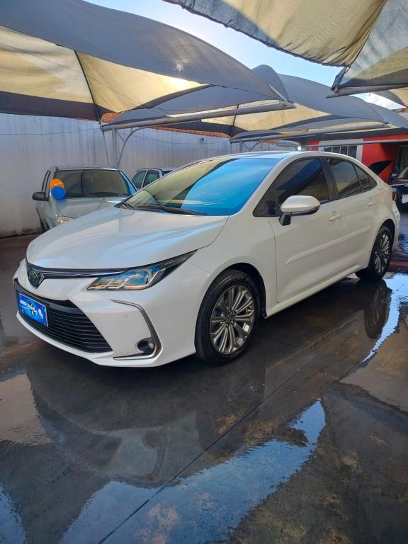 TOYOTA Corolla - Foto