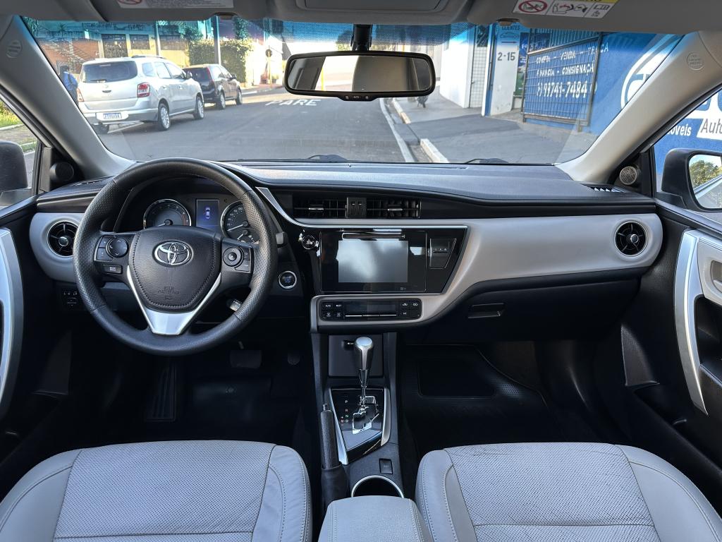 TOYOTA Corolla - Foto