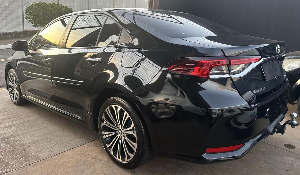 TOYOTA Corolla - Foto