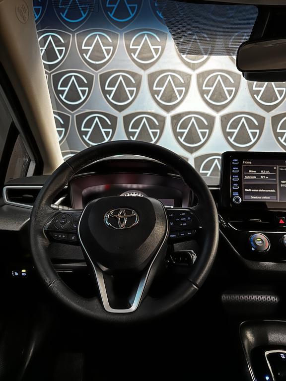 TOYOTA Corolla - Foto