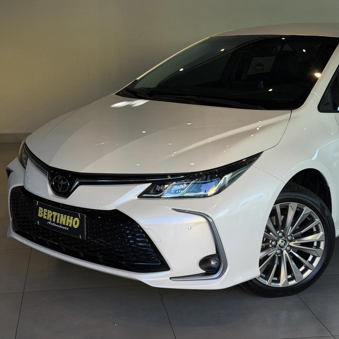 TOYOTA Corolla - Foto